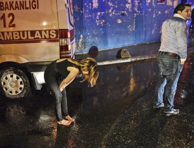 «Αστακός» η Τουρκία ενόψει 2018 - «Φόβος» για νέο μακελειό σαν του κλαμπ Ρέινα (βίντεο)